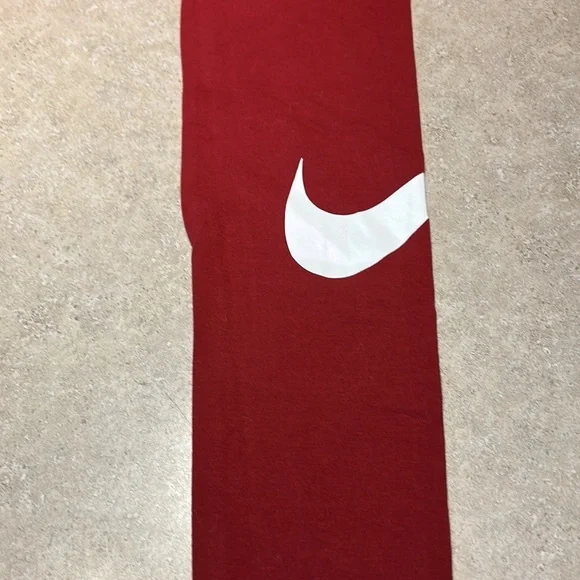 Nike women’s leggings - Picture 2 of 5